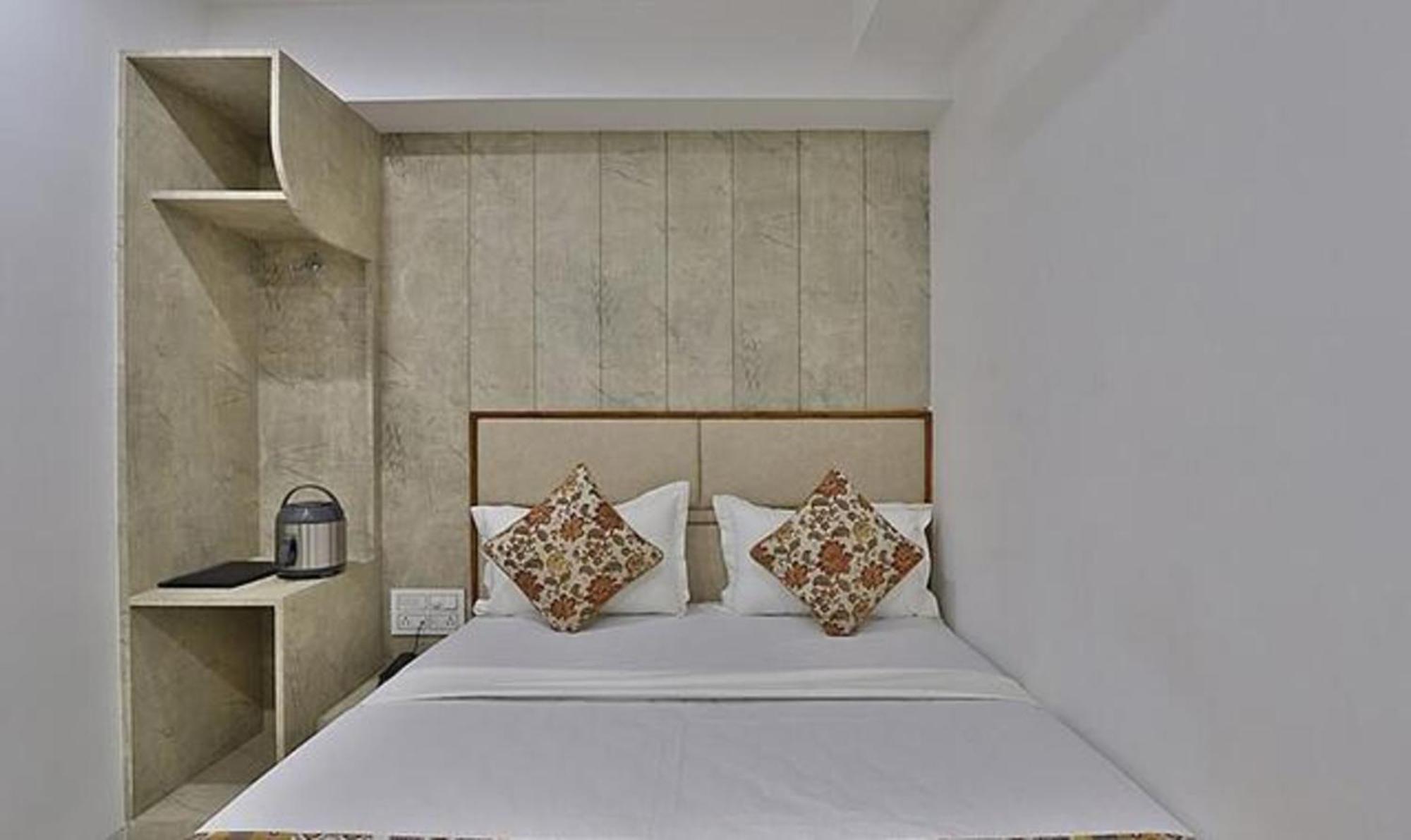 Fabhotel Prime Legend Сурат Экстерьер фото