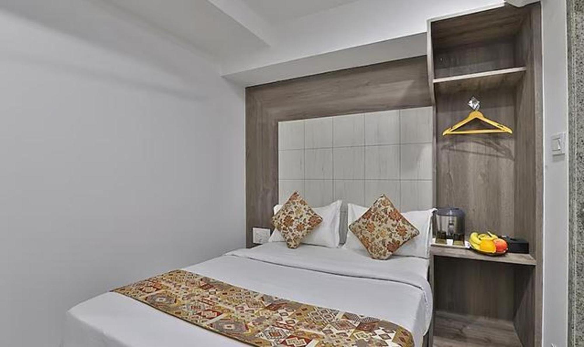 Fabhotel Prime Legend Сурат Экстерьер фото